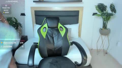 jessica_taylor_22 online show from 01.28.25