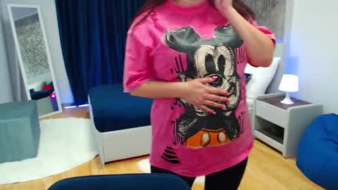 Snapshot of jessicaevanse chatting on 09.15.25 jessicaevanse online show from 09.15.25