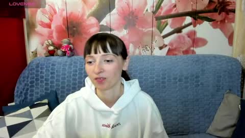 Snapshot of jessicaforris chatting on 05.14.26 jessicaforris online show from 05.14.26