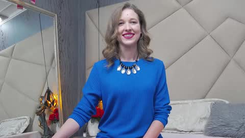 Snapshot of jessicagibson chatting on 01.13.25 Jessica online show from 01.13.25