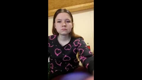 jessicaholland1 online show from 04.27.26