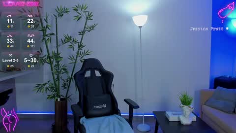 Snapshot of jessicapratt chatting on 01.24.25 Jessica Pratt IG jessicaxpratt online show from 01.24.25