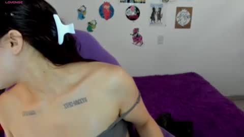 jessicarobbit online show from 12.26.24