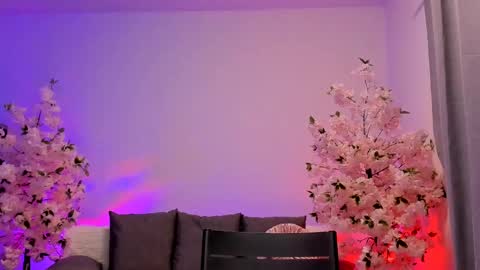 Snapshot of jessiccaburns chatting on 01.20.25 Gloria online show from 01.20.25