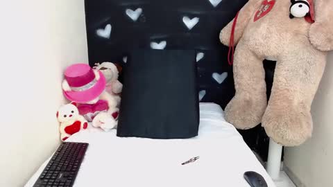 Snapshot of jessiedugalxxx chatting on 02.12.25 Jessie Big Boobs online show from 02.12.25