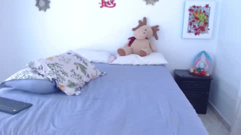 Snapshot of jessigomez chatting on 01.25.25 JESSI GOMEZ online show from 01.25.25