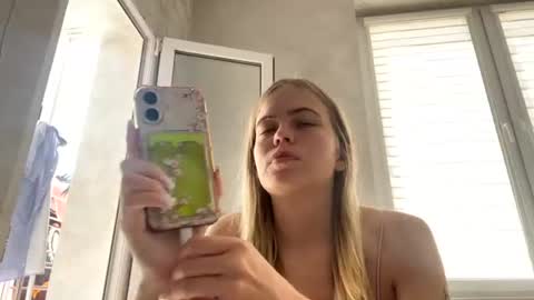 Snapshot of jessika_evans chatting on 06.26.26 jessika_evans online show from 06.26.26