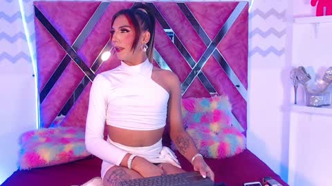 JESS online show from 02.04.25