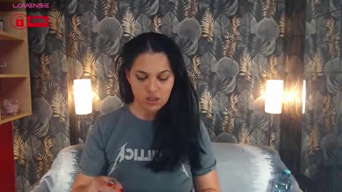 Snapshot of jessthewicked chatting on 01.13.25 JessTheWicked online show from 01.13.25