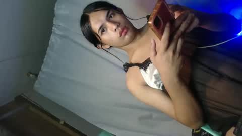 Snapshot of jessylicioushh chatting on 12.23.24 jessylicioushh online show from 12.23.24