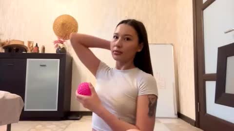 Snapshot of jesusitacatts chatting on 10.23.25 Lynn online show from 10.23.25