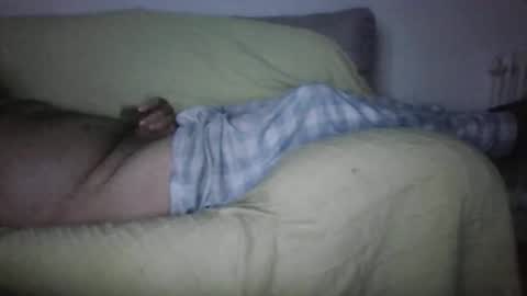 Snapshot of jesuslove27 chatting on 10.10.25 jesuslove27 online show from 10.10.25