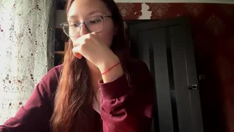 Mia online show from 06.22.26