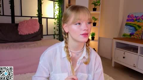 Gwen online show from 03.12.26