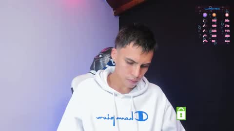 Snapshot of jeyden_camilo chatting on 02.09.25 Jeyden Camilo online show from 02.09.25