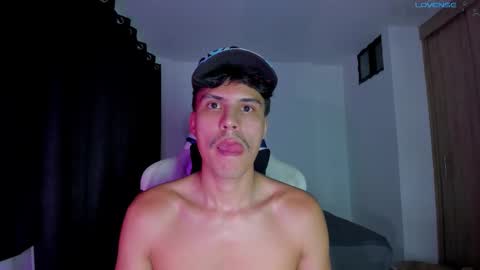 Snapshot of jeyden_camilo chatting on 03.21.26 Jeyden Camilo online show from 03.21.26