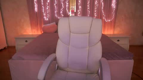 Jeysy online show from 02.24.26