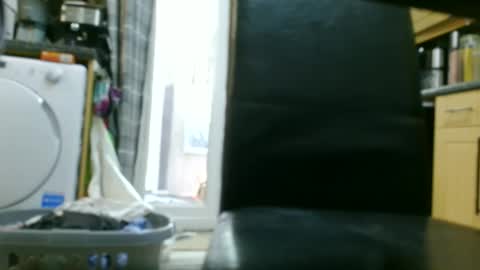 Snapshot of jez619 chatting on 10.10.25 jez619 online show from 10.10.25