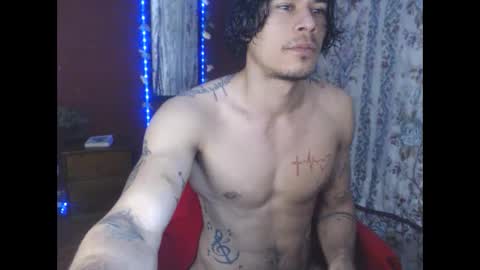 Snapshot of jffer_slhom chatting on 09.10.25 jffer_slhom online show from 09.10.25