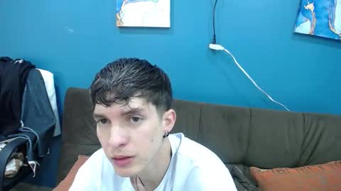 Snapshot of jheampiero chatting on 11.24.25 Jheampiero online show from 11.24.25