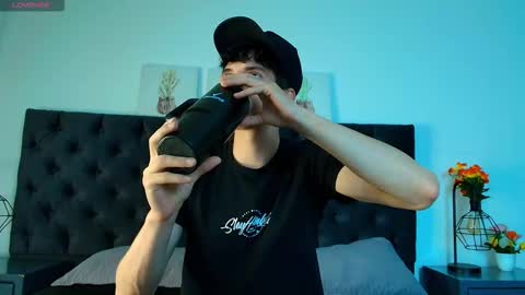 Jheampiero online show from 03.20.26