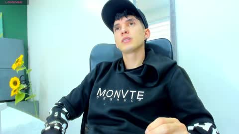 Jheampiero online show from 04.20.26