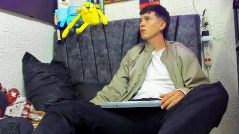 Snapshot of jheampiero chatting on 06.05.26 Jheampiero online show from 06.05.26