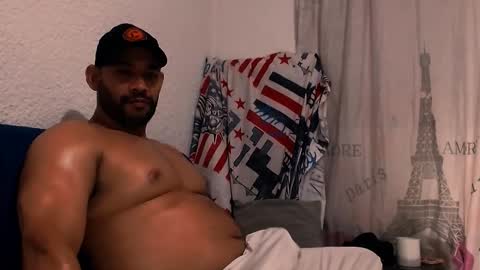 En moreno online show from 11.03.25