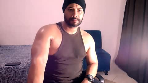 En moreno online show from 11.17.25