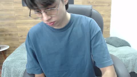 Snapshot of jhoellx chatting on 01.06.25 Jhoel online show from 01.06.25