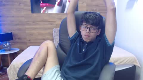 Snapshot of jhoellx chatting on 02.12.25 Jhoel online show from 02.12.25