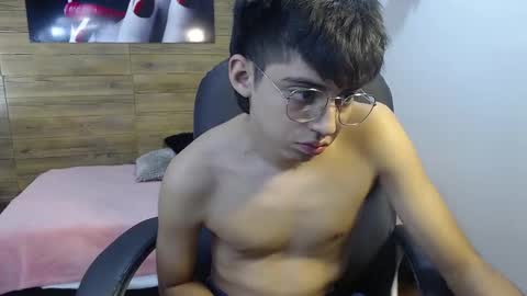 Snapshot of jhoellx chatting on 09.30.25 Jhoel online show from 09.30.25