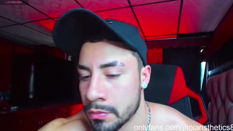 Jhojan Strong  online show from 10.23.25