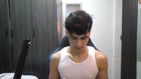 Snapshot of jhon_2000s chatting on 12.07.24 jhon online show from 12.07.24