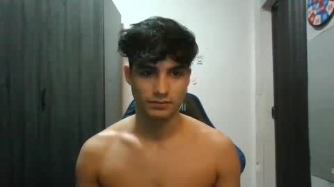 Snapshot of jhon_2000s chatting on 02.02.25 jhon online show from 02.02.25