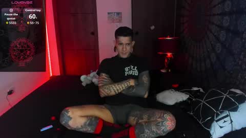 Snapshot of jhonny_ackerman chatting on 12.03.25 jhonny_ackerman online show from 12.03.25