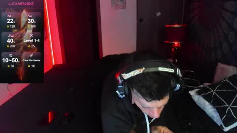 Snapshot of jhonny_ackerman chatting on 12.05.25 jhonny_ackerman online show from 12.05.25