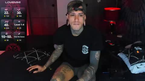 Snapshot of jhonny_ackerman chatting on 12.16.25 jhonny_ackerman online show from 12.16.25