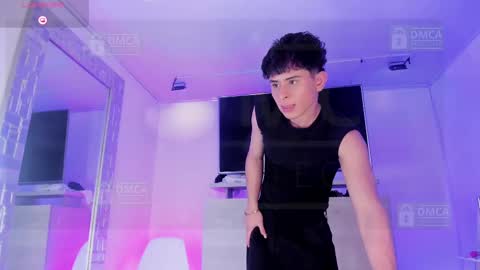 Snapshot of jhonny_blake_ chatting on 09.13.25 JHONNATHAN online show from 09.13.25