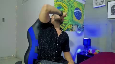 jhonny online show from 12.22.25