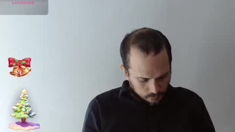 Snapshot of jhontorres018 chatting on 12.17.25 jhontorres018 online show from 12.17.25