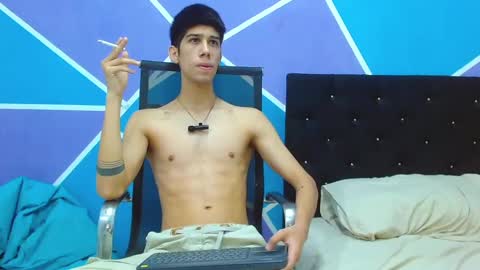 Snapshot of jhony_sex3 chatting on 01.31.25 jhony_sex3 online show from 01.31.25