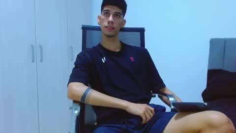 Snapshot of jhony_sex3 chatting on 09.25.25 jhony_sex3 online show from 09.25.25