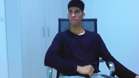 Snapshot of jhony_sex3 chatting on 09.27.25 jhony_sex3 online show from 09.27.25