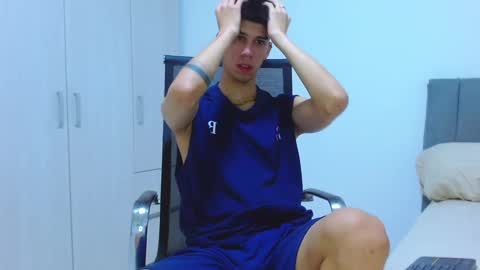 Snapshot of jhony_sex3 chatting on 10.07.25 jhony_sex3 online show from 10.07.25