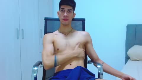 Snapshot of jhony_sex3 chatting on 10.08.25 jhony_sex3 online show from 10.08.25