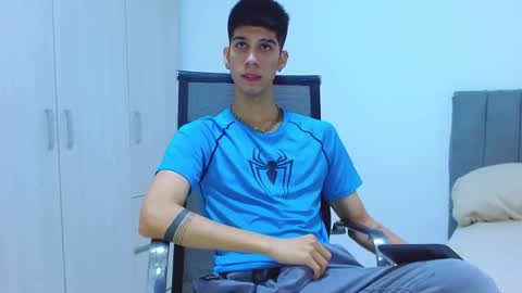 Snapshot of jhony_sex3 chatting on 10.11.25 jhony_sex3 online show from 10.11.25