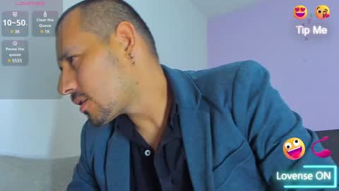 Jhony Alzate online show from 12.13.24