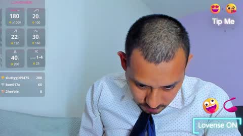 Jhony Alzate online show from 12.20.24