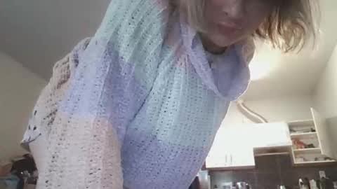 Snapshot of jhopeftw chatting on 02.27.26 Anya online show from 02.27.26